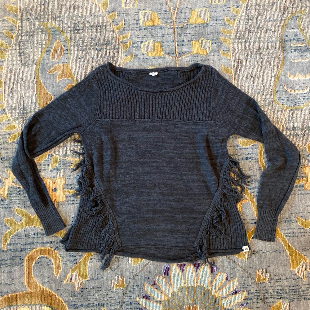 Dark grey vintage shaggy sweater women’s size large Ripcurl